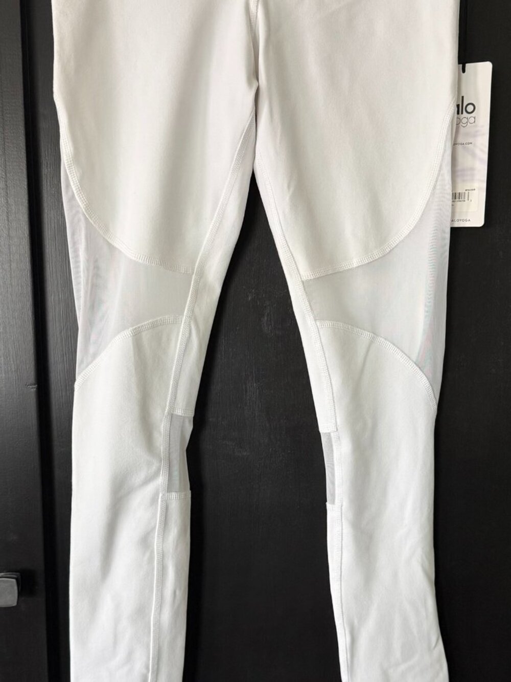 ALO White Leggings Size (M)